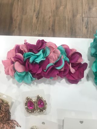 Tocado de flores para eventos