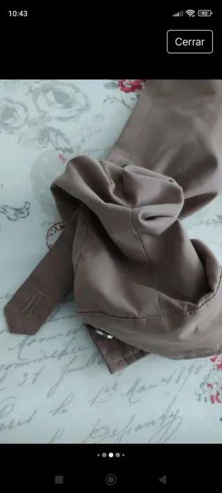 Chaqueta beige mujer