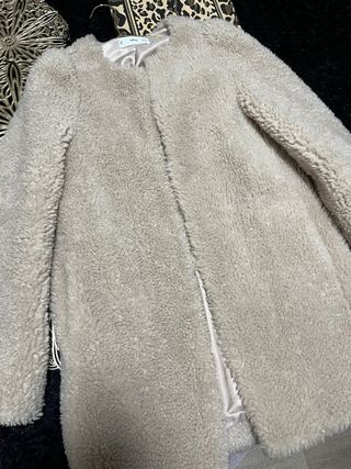 Abrigo borreguito Mango talla única
