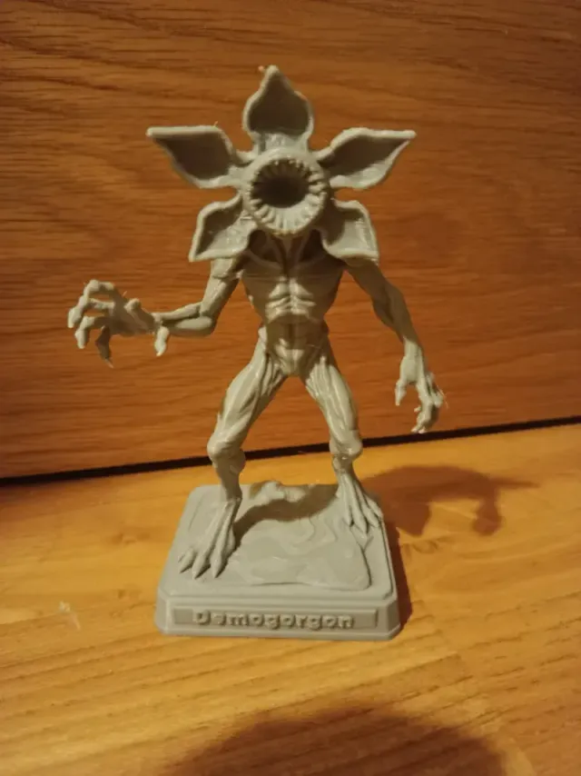 Figura Demogorgon Stranger Things 15 cm