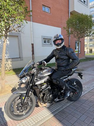 Pantalla touring Triumph Street Triple 765 R