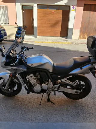 Yamaha Fazer 1000cc Naked