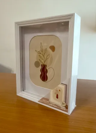 Cornice LED con Luce Bianca Calda