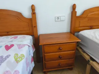 2 cabeceros madera 90cm, mesita y somier