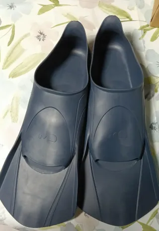 Aletas de buceo azul