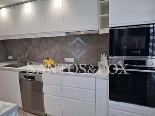 Piso en venta en Nueva Andalucía centro en Marbella