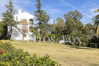 Piso en venta en Los Naranjos - Las Brisas en Marbella