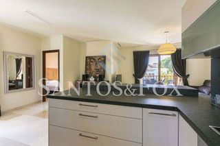 Piso en venta en Los Naranjos - Las Brisas en Marbella