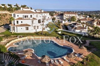 Piso en venta en Los Naranjos - Las Brisas en Marbella