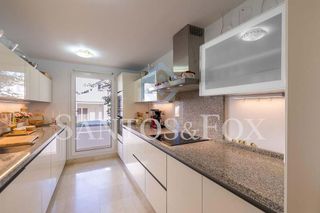 Piso en venta en Los Naranjos - Las Brisas en Marbella