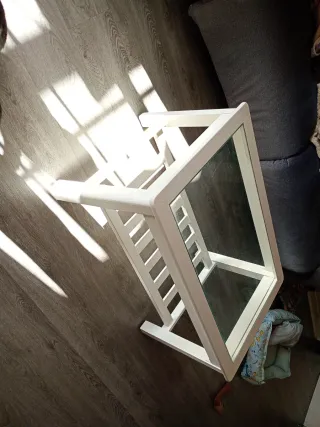 Mesa de centro de cristal y madera,elevable.