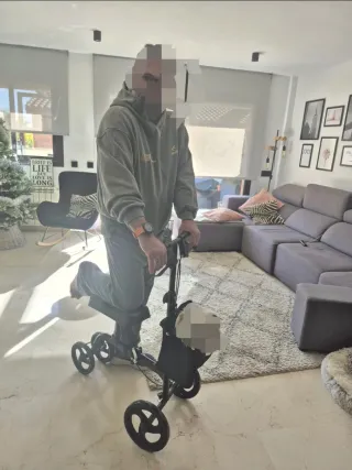 Andador/Patinete Rodilla Negro