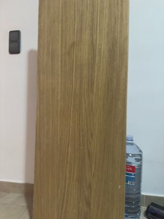 Estantería de madera