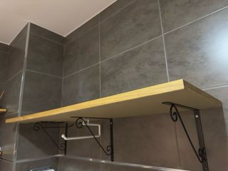 Estantería de madera