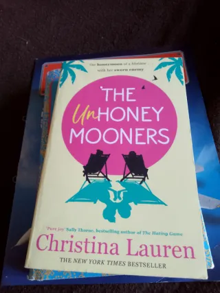 The un honey mooners