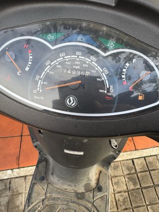 SYM 125 HD Evo Scooter