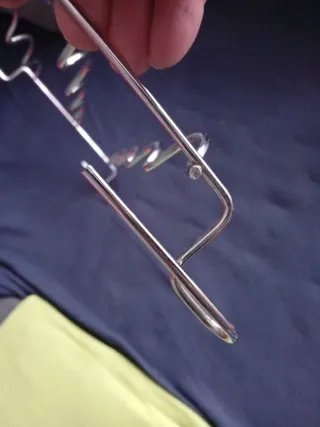 Botellero metálico plateado