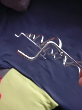 Botellero metálico plateado