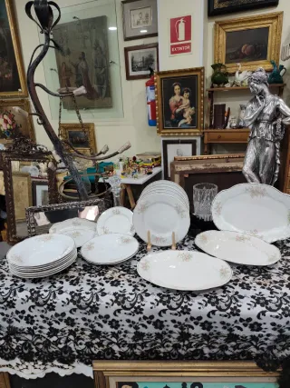 Antigua vajilla LOZA SEVILLA OPACA.SIGLO XIX.