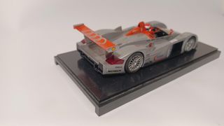 Audi R8 LMP Scalextric