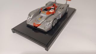 Audi R8 LMP Scalextric