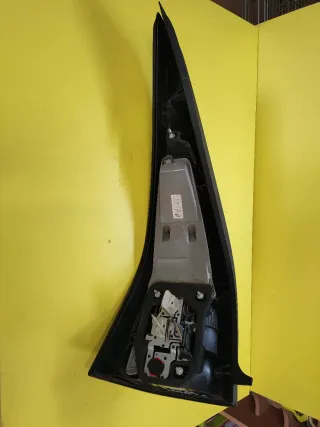 PILOTO TRASERO DERECHO SAAB 93SW SAAB 9-3 SW aero