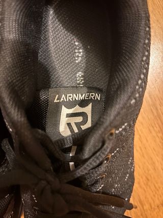 Zapatos de seguridad LARNMERN negros y grises