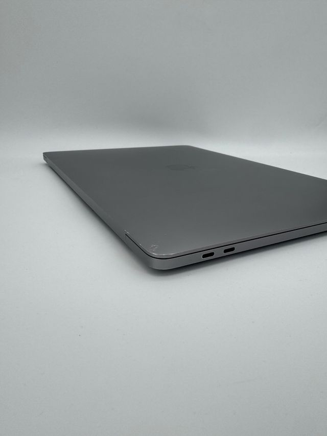 MacBook Pro 16” 2019