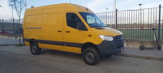 Furgoneta Mercedes