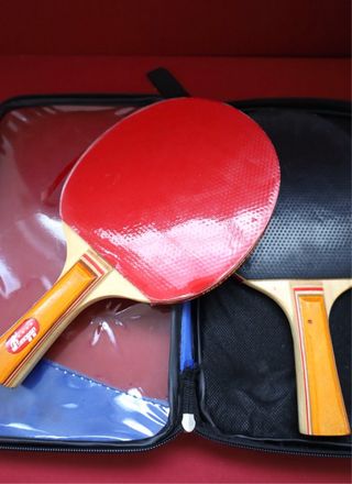 Set de Ping Pong con Raquetas y Pelotas antiguo.