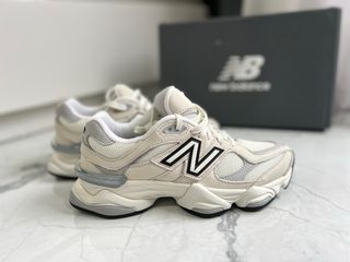 New Balance 9060 Beige/Gris Originales