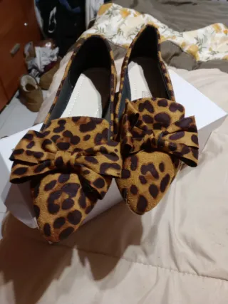 Bailarinas con lazo estampado leopardo