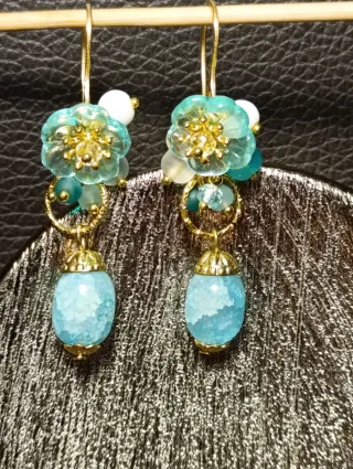 Orecchini fiori Murano giada acciaio celeste