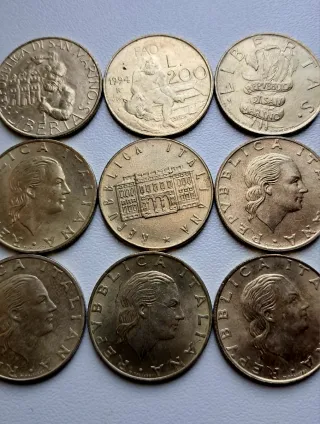 Lotto 9 pezzi Lire 200 Commemorative Italia