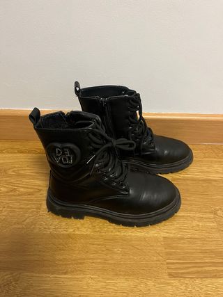 Botas niña negras