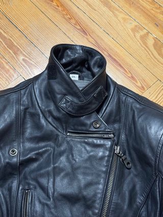 Chaqueta motera cuero mujer