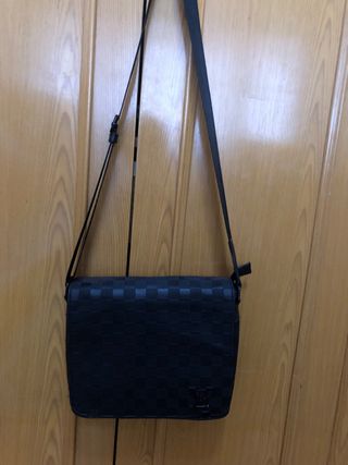 Borsa Louis Vuitton Nero da Uomo