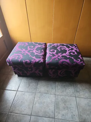 Taburete tapizado morado y negro los 2 juntos 15 €