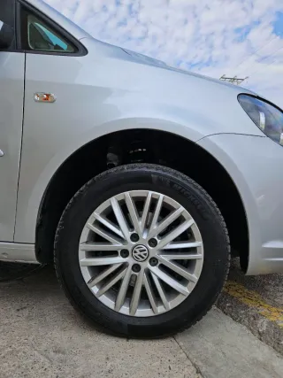 Volkswagen Caddy 1.2 TSI Comfortline 2015