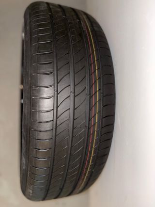 Juego llantas con neumáticos Michelin-NEGOCIABLE