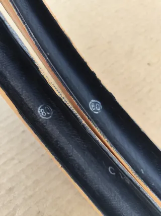 2 Cubiertas de Bicicleta 35/37-622