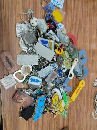 Lote de llaveros antiguos