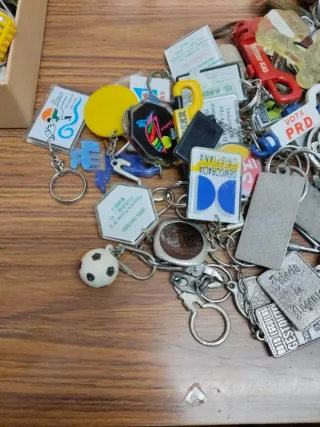 Lote de llaveros antiguos