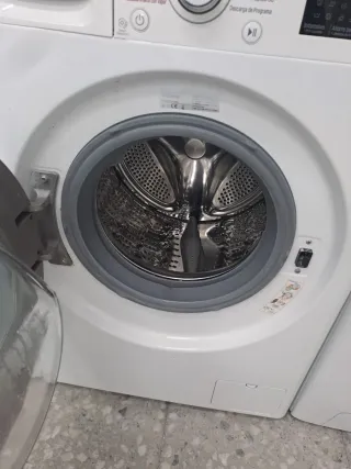 ◇Lavadora LG 8.0kg◇