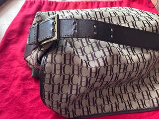 Bandolera Carolina Herrera Beige y Negra