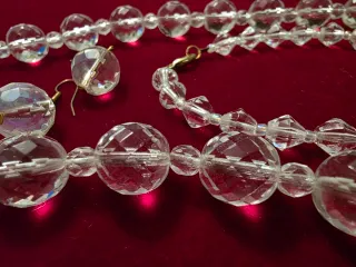 Juego collar, pulsera y pendientes cristal