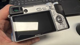 Sony Alpha 6300 + Objetivo 50mm f/1.8 + 16-50mm