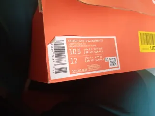 Botas de fútbol Nike Phantom