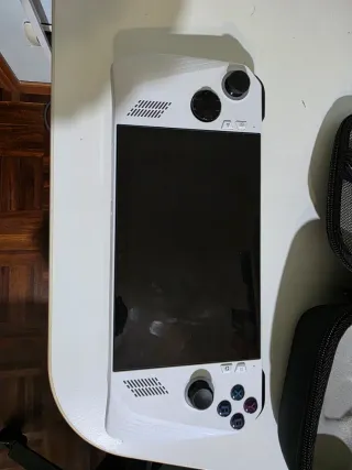 Asus Rog Ally Z1 Extreme + Custodia