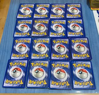 16 cartas pokémon BASE SET inglés